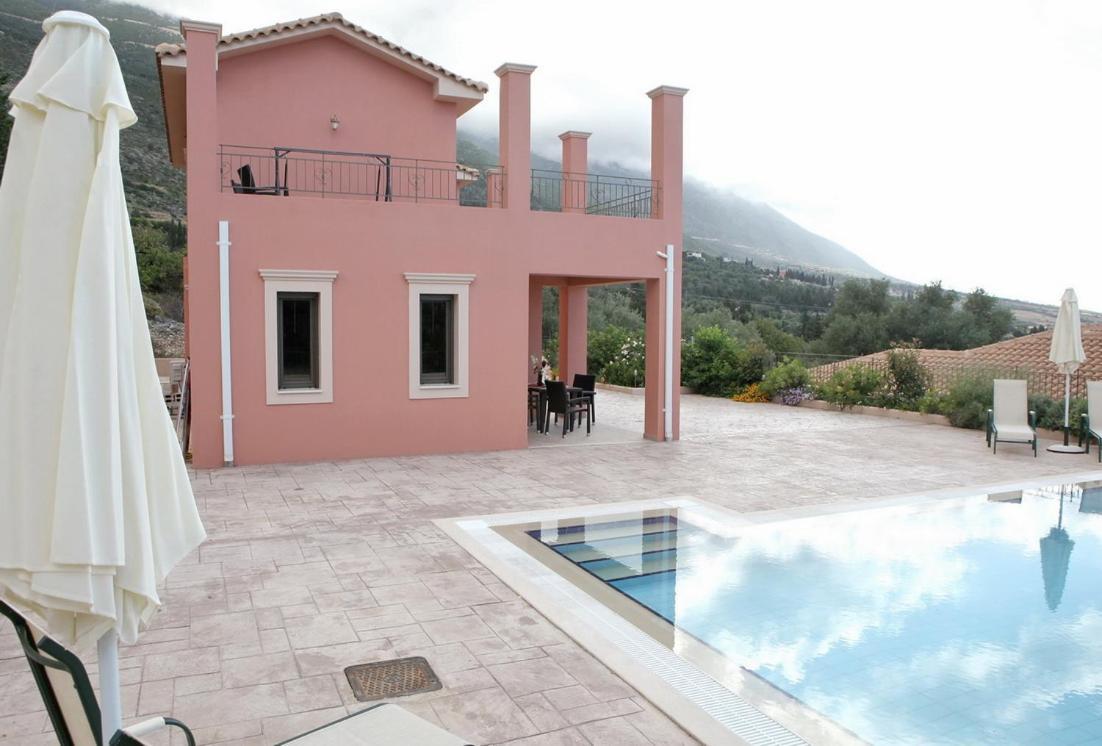 Provenzo And Meliti Villas ลูร์ดฮาตา ภายนอก รูปภาพ