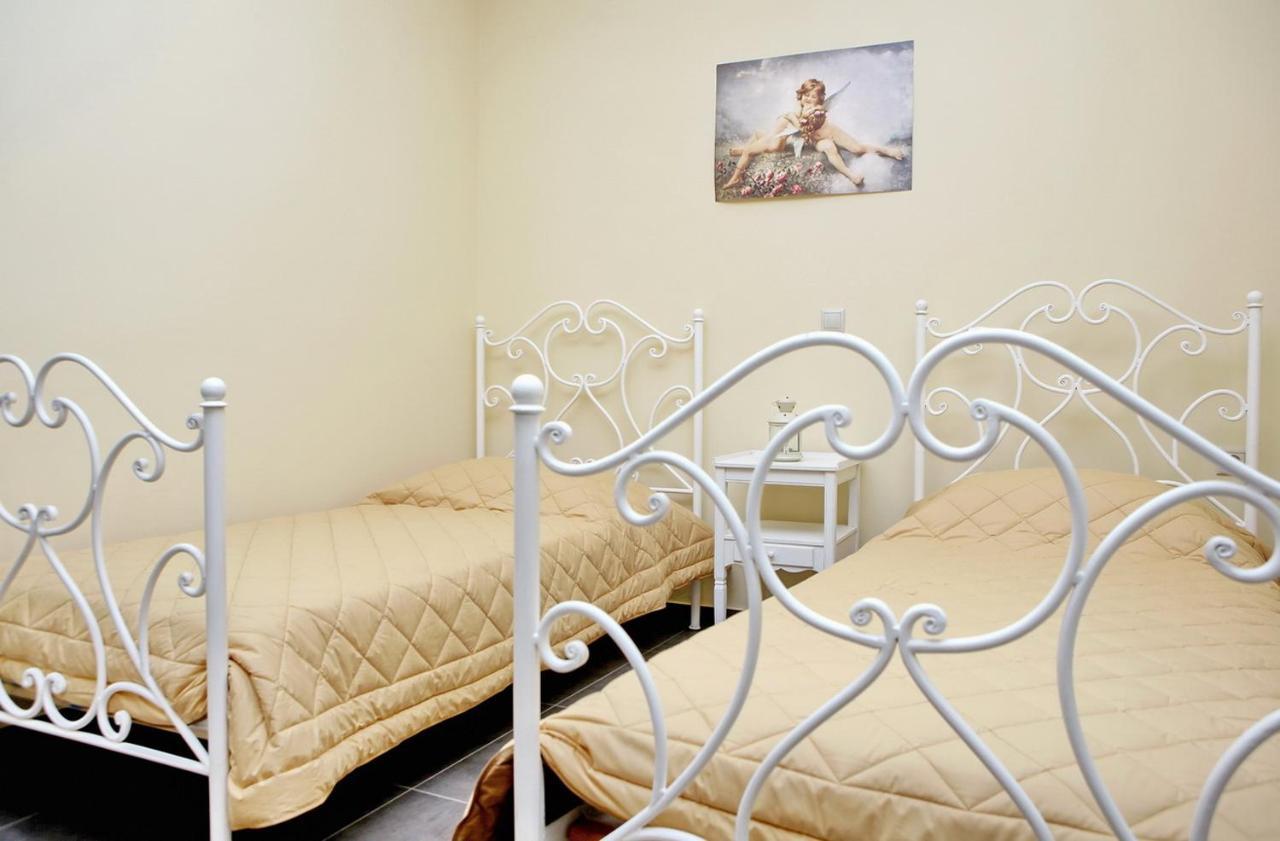 Provenzo And Meliti Villas ลูร์ดฮาตา ภายนอก รูปภาพ