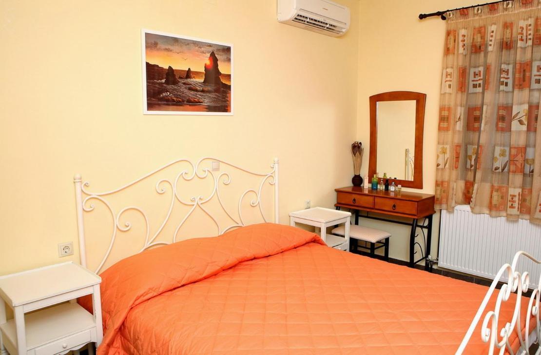 Provenzo And Meliti Villas ลูร์ดฮาตา ภายนอก รูปภาพ